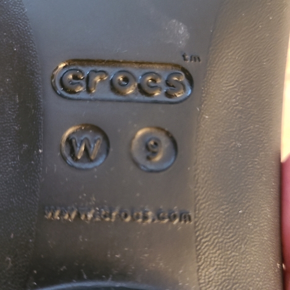 Crocs Black Ballet Flats Slip On Shoes in Women's Size 9 - Picture 3 of 5